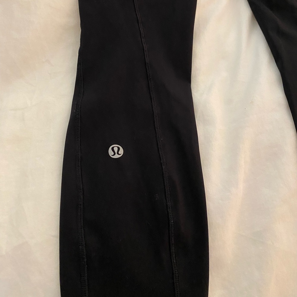 Lululemon Black Capri Leggings